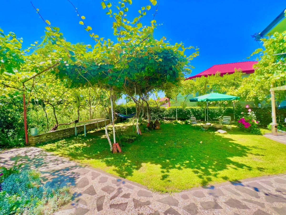 Home Inn-Guesthouse لاجوديخي المظهر الخارجي الصورة