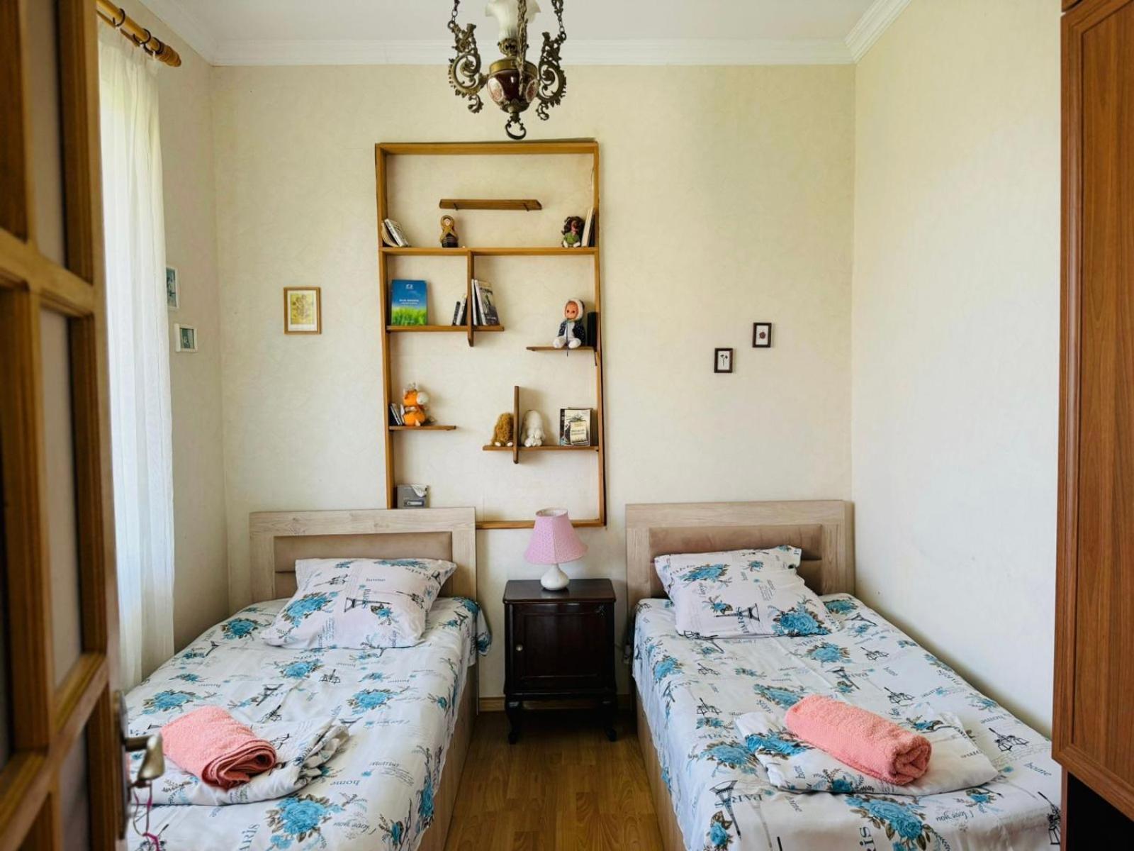 Home Inn-Guesthouse لاجوديخي المظهر الخارجي الصورة